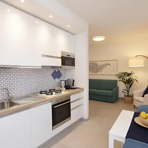 adamaina-suite-vista-mare.hotelitalianriviera.com/